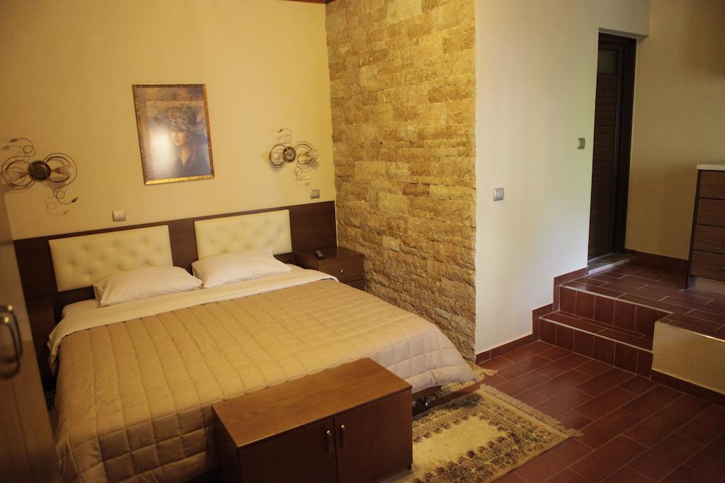 Xenonas Platia Apartment กาโต ลูตรากี ห้อง รูปภาพ