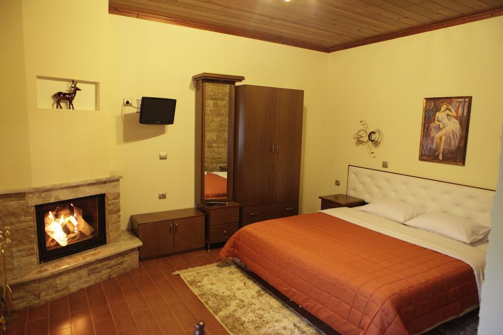 Xenonas Platia Apartment กาโต ลูตรากี ห้อง รูปภาพ